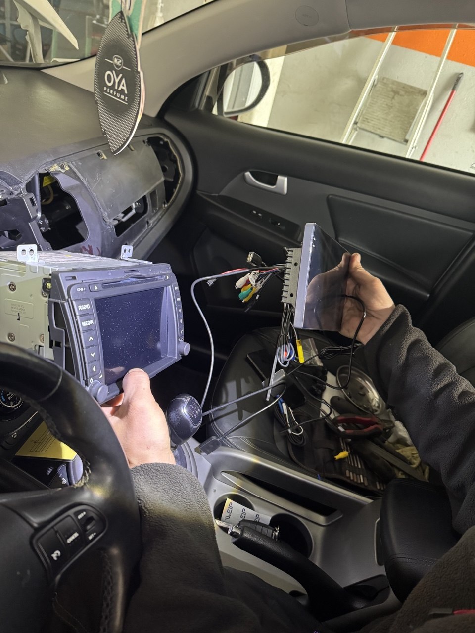 Autoelektryka i podłączenie kamer 360